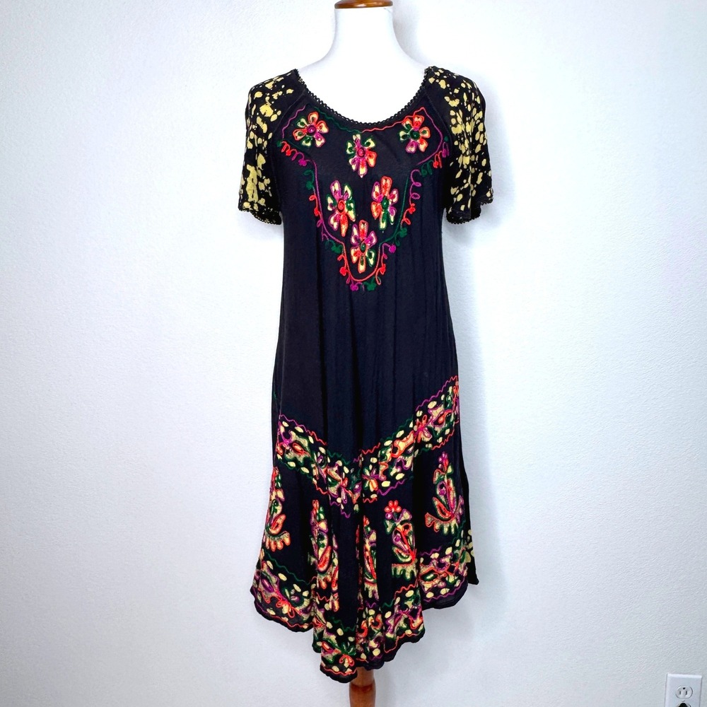 STAR INDIA Embroidered Short Sleeve A-line dress‎ SZ? Black Ethnic Colorful
